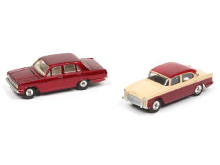 Lot 429 - DINKY TOYS (GB) (2)