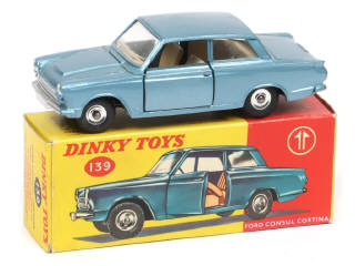 Lot 403 - DINKY TOYS (GB) (1)