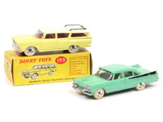Lot 437 - DINKY TOYS (GB) (2)