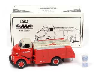 Lot 136 - FIRST GEAR (USA) (1)