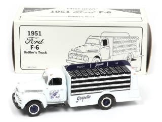 Lot 132 - FIRST GEAR (USA) (1)
