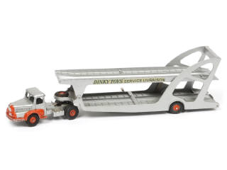Lot 278 - DINKY TOYS (FRANCE) (1)