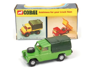 Lot 389 - CORGI TOYS (GB) (1)