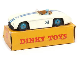 Lot 402 - DINKY TOYS (GB) (1)