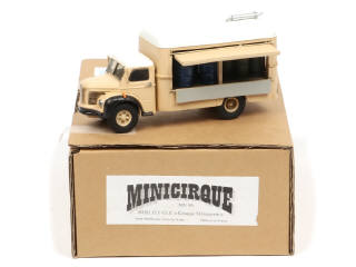 Lot 83 - MINICIRQUE (FRANCE) (1)