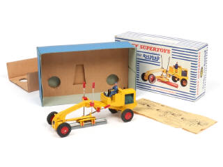 Lot 300 - DINKY TOYS (FRANCE) (1)