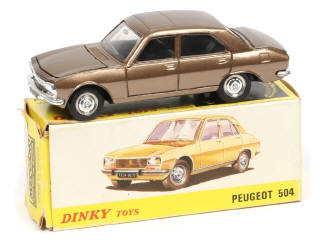 Lot 322 - DINKY TOYS (FRANCE) (1)