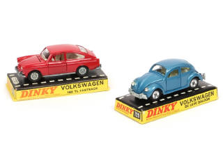 Lot 432 - DINKY TOYS (GB) (2)