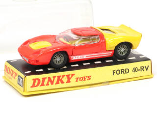 Lot 368 - DINKY TOYS (GB) (1)