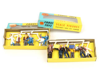 Lot 284 - CORGI TOYS (GB) (2)