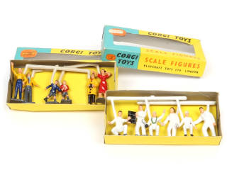 Lot 285 - CORGI TOYS (GB) (2)