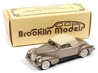 Lot 242 - BROOKLIN MODELS (GB) (1)