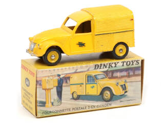 Lot 395 - DINKY TOYS (FRANCE) (1)
