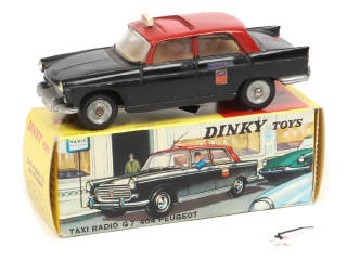 Lot 396 - DINKY TOYS (FRANCE) (1)
