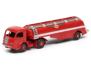 Lot 418 - DINKY TOYS (FRANCE) (1)