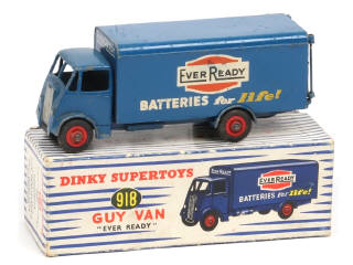 Lot 333 - DINKY TOYS (GB) (1)