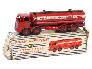 Lot 335 - DINKY TOYS (GB) (1)