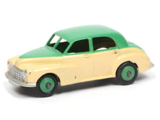 Lot 303 - DINKY TOYS (GB) (1)