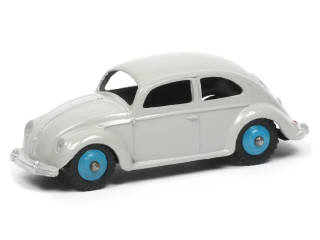 Lot 305 - DINKY TOYS (GB) (1)