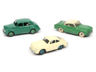 Lot 375 - DINKY TOYS (GB) (3)