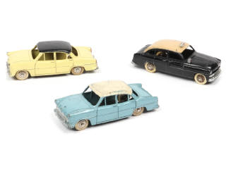 Lot 445 - DINKY TOYS (FRANCE) (3)