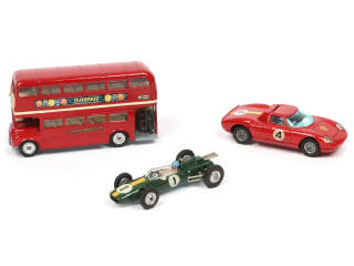 Lot 299 - CORGI TOYS (GB) (3)