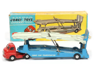Lot 276 - CORGI TOYS (GB) (1)