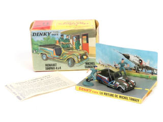 Lot 402 - DINKY TOYS (FRANCE) (1)