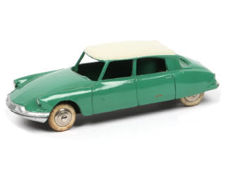 Lot 387 - DINKY TOYS (FRANCE) (1)