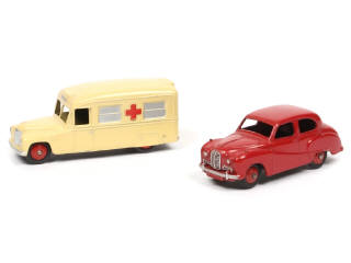 Lot 341 - DINKY TOYS (GB) (2)