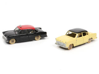 Lot 432 - DINKY TOYS (FRANCE) (2)