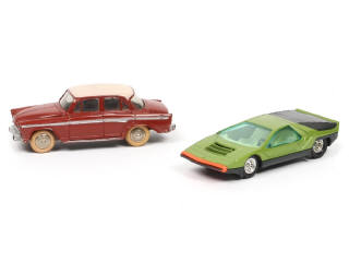 Lot 419 - DINKY TOYS (FRANCE) (2)