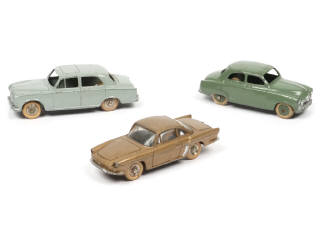 Lot 444 - DINKY TOYS (FRANCE) (3)