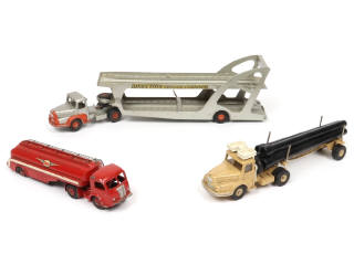 Lot 449 - DINKY TOYS (FRANCE) (3)