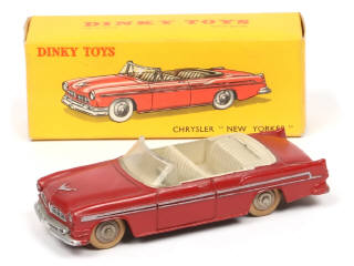 Lot 397 - DINKY TOYS (FRANCE) (1)