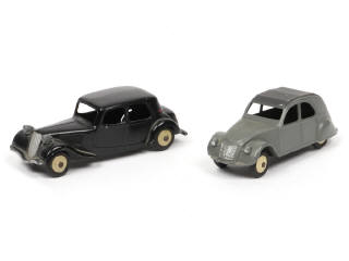 Lot 427 - DINKY TOYS (FRANCE) (2)