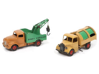Lot 350 - DINKY TOYS (GB) (2)