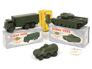 Lot 365 - DINKY TOYS (GB) (3)