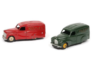 Lot 352 - DINKY TOYS (GB) (2)