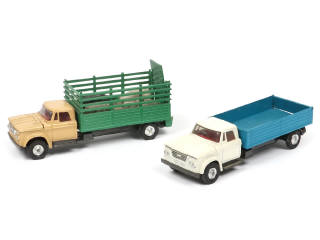 Lot 293 - CORGI TOYS (GB) (2)