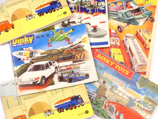 Lot 249 - DINKY TOYS GB (6)