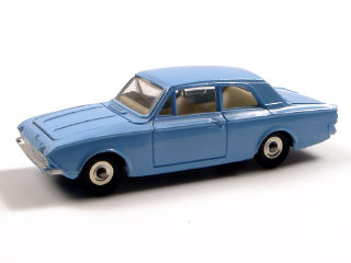 Lot 224 - DINKY TOYS GB (1)