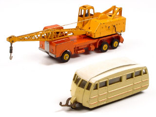 Lot 187 - DINKY TOYS (FRANCE) (2)