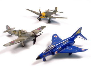 Lot 245 - DINKY TOYS GB (3)