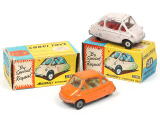 Lot 174 - CORGI TOYS (GB) (2)