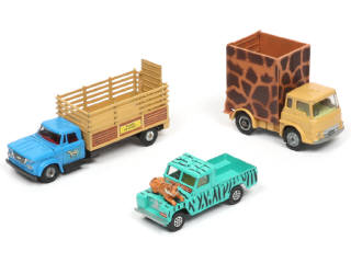 Lot 175 - CORGI TOYS (GB) (3)