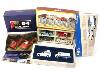 Lot 190 - CORGI TOYS (GB) (3)
