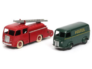 Lot 415 - DINKY TOYS (FRANCE) (2)