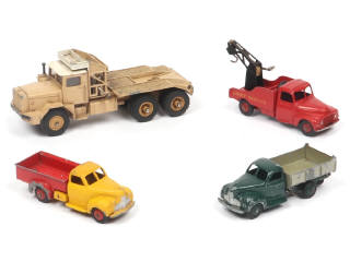 Lot 379 - DINKY TOYS (FRANCE) (4)