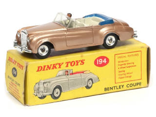 Lot 237 - DINKY TOYS (GB) (1)